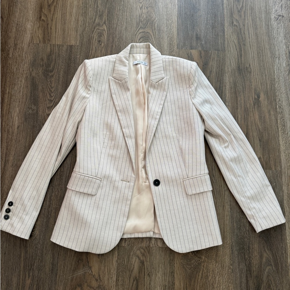 Mango womens pinstripe suit blazer size 6